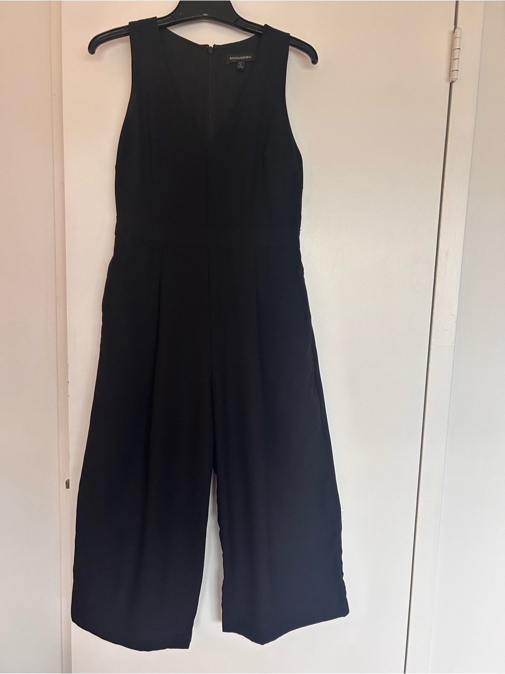 Banana Republic Black Sleeveless Wide Leg Crop Jumper